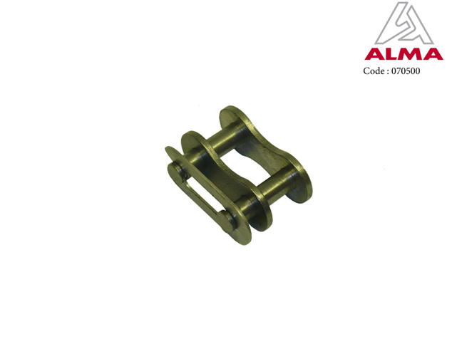 Zinc plated quick-link, 19.05 hollow pin scraper chain. Crdits : ©ALMA