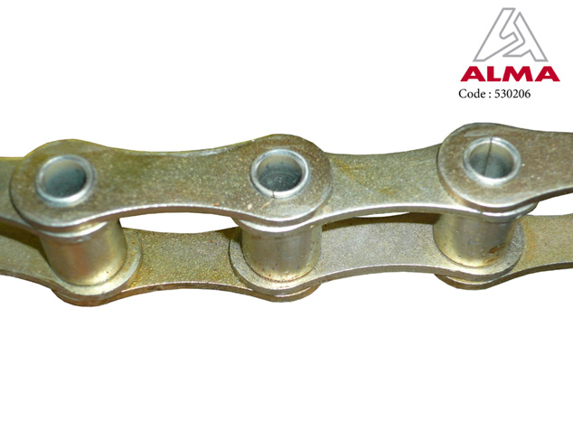 Zinc plated chain, 41.75, bucket. Crdits : ©ALMA